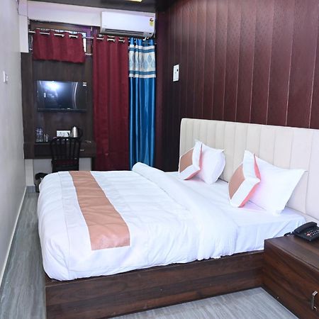 Sun High Stay Luxury Guest House Varanasi Eksteriør bilde