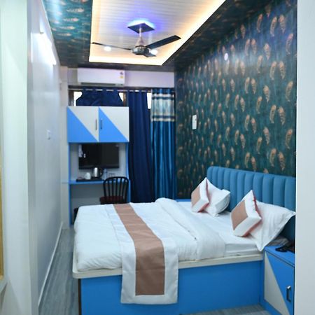 Sun High Stay Luxury Guest House Varanasi Eksteriør bilde